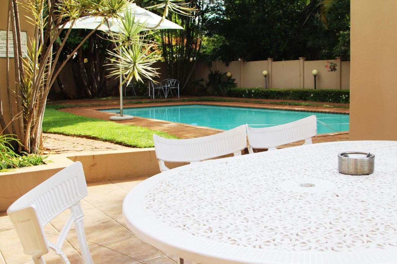Echo Garden Guesthouse Ράστενμπεργκ Εξωτερικό φωτογραφία