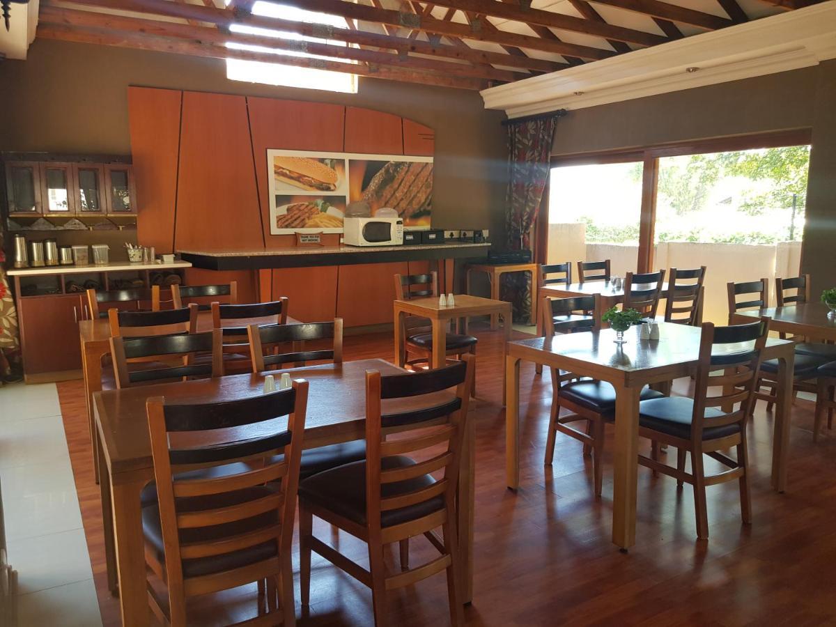 Echo Garden Guesthouse Ράστενμπεργκ Εξωτερικό φωτογραφία