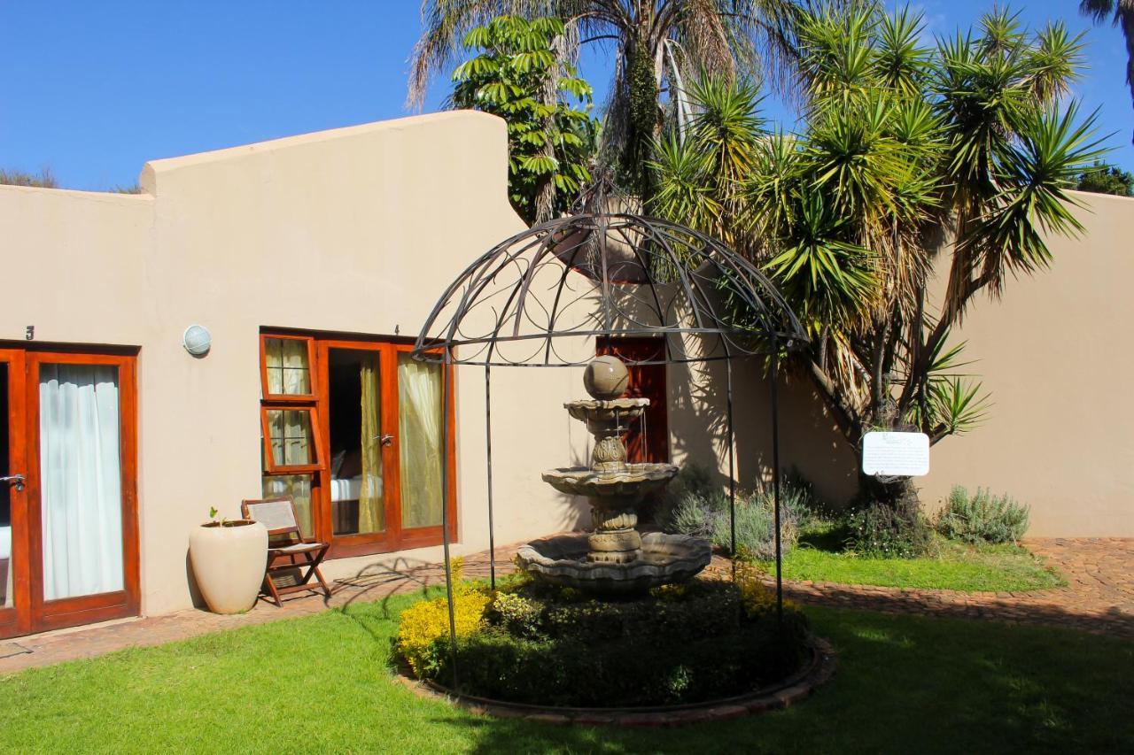 Echo Garden Guesthouse Ράστενμπεργκ Εξωτερικό φωτογραφία