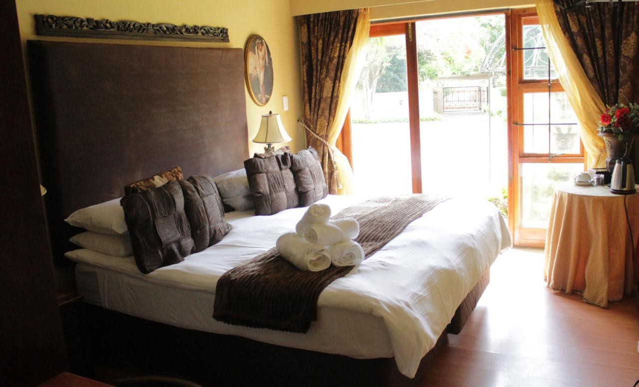 Echo Garden Guesthouse Ράστενμπεργκ Εξωτερικό φωτογραφία