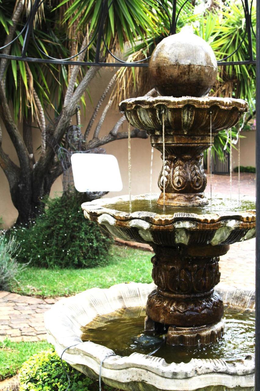 Echo Garden Guesthouse Ράστενμπεργκ Εξωτερικό φωτογραφία