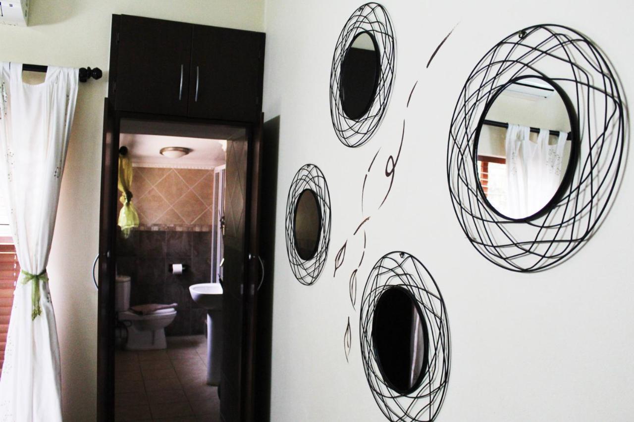 Echo Garden Guesthouse Ράστενμπεργκ Εξωτερικό φωτογραφία